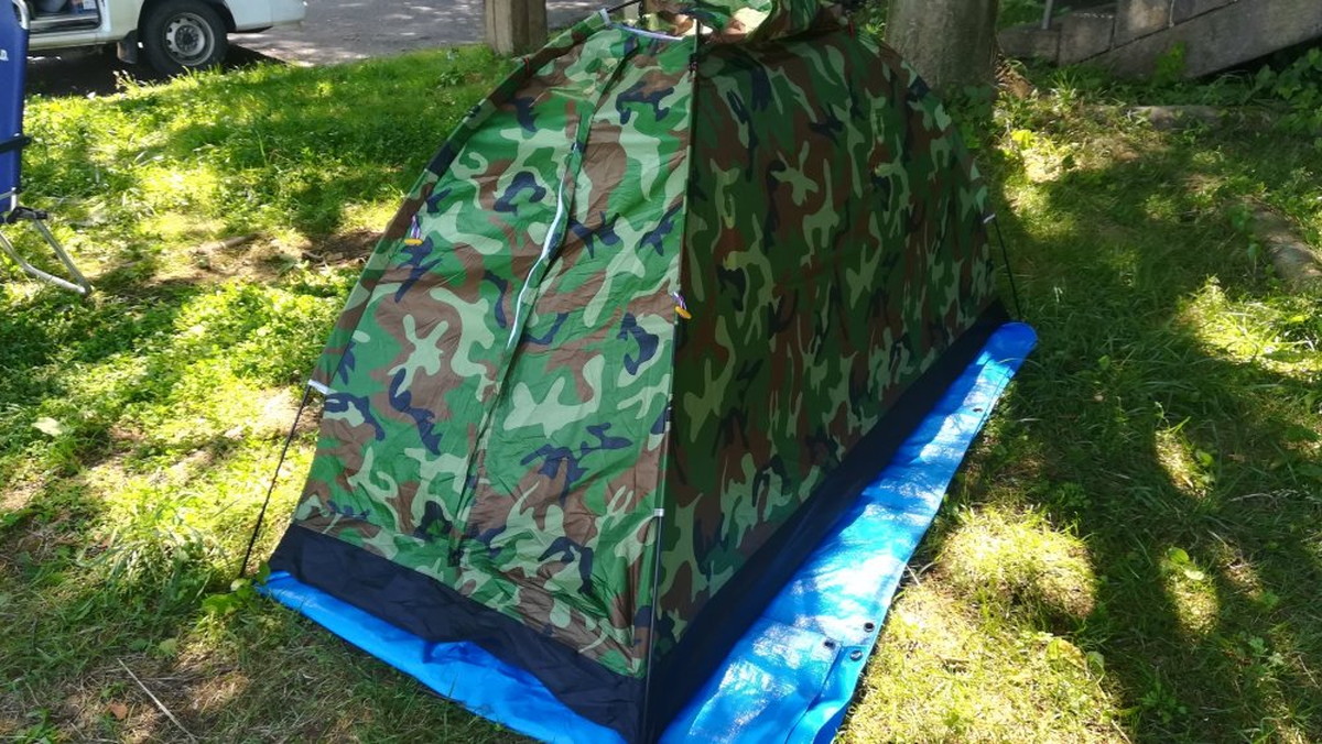 Amazonで最安値の激安テント