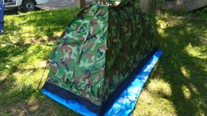 2000円の激安テントを組み立てる
