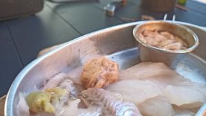 カワハギの刺身と胆醤油