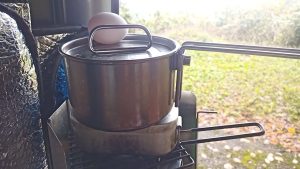 鶏鍋スープとたまご