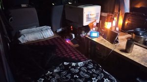 車中泊で電気毛布