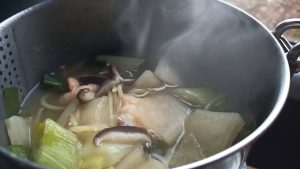 エビ鍋の出汁でスープパスタ