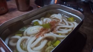 メスティンでうどん