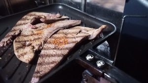 豚レバーの鉄板焼き