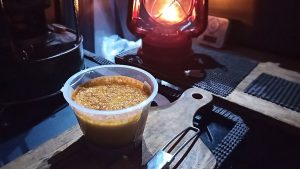 キャンプで焼きプリン