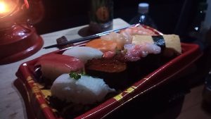 キャンプで寿司