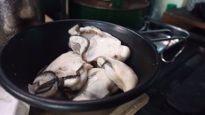 岡山県産の生牡蠣