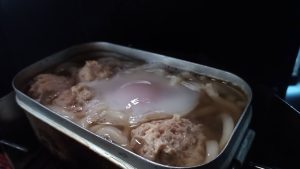 メスティンで鶏うどん