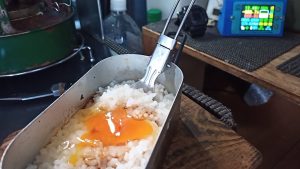 炊き立てご飯で卵かけご飯