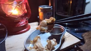 キャンプでホタテの刺身