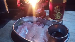キャンプでノドグロノ刺身