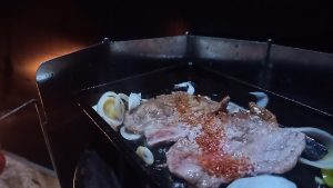 牛バラ肉の鉄板焼き