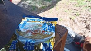 キャンプでマルちゃん正麺