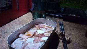 メスティンでとり飯