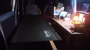 軽バンにローコットを展開