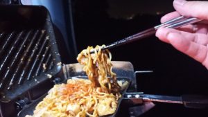 ホットサンドメーカーで焼そば