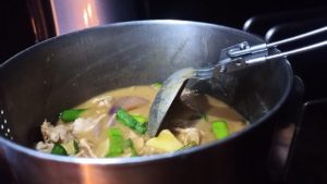 キャンプのカレー