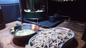 キャンプでざるそば