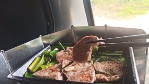 豚レバーの鉄板焼き