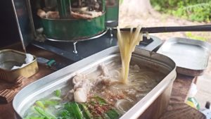 ダイソーメスティンで棒ラーメン