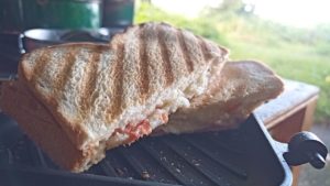 ポテトサラダのホットサンド