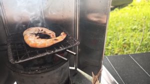 バナメイエビの網焼き