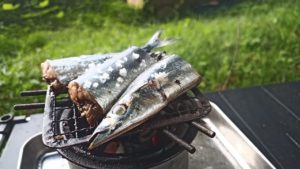 サンマの炭火焼