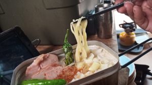 キャンプで朝ラーメン