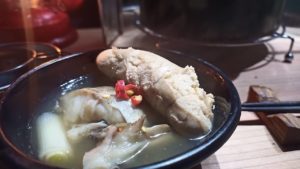 キャンプで鱈鍋