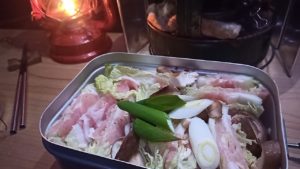 メスティンで白菜と豚バラ肉のミルフィーユ鍋